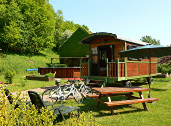 Les Roulottes du Relais de Maufront - OUAGNE