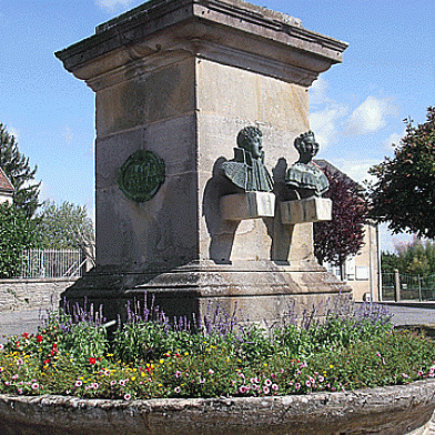 La fontaine d'Aligre de Cercy-la-Tour