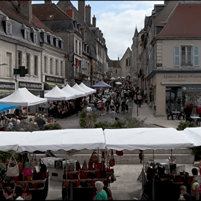 BRADERIE/ BROCANTE DE LA SAINT JACQUES 