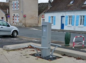 Aire de services pour camping-cars - COSNE-COURS-SUR-LOIRE