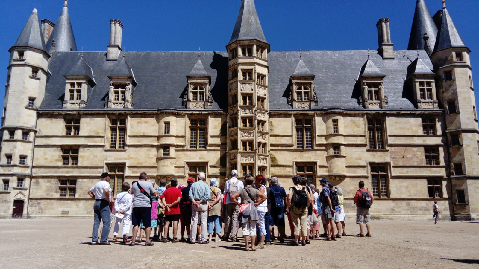 Visite guidée : Entre cour et jardins