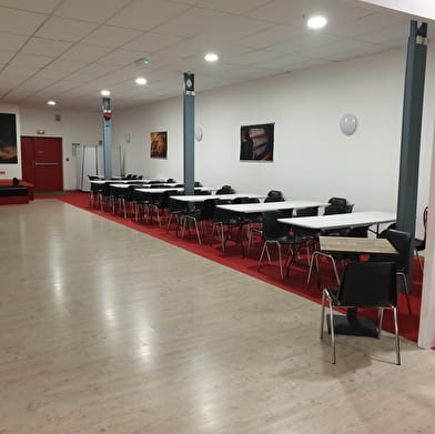 Après-midi dansant à  l'Espace Apogée