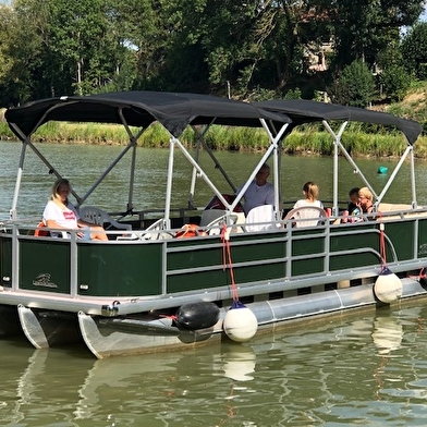 Location Bateaux électriques sans permis - Halte nautique du Guétin - Cuffy