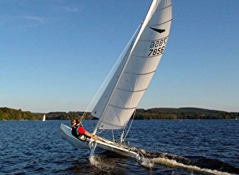 Catamaran Lac des Settons ACTIVITAL - MONTSAUCHE-LES-SETTONS