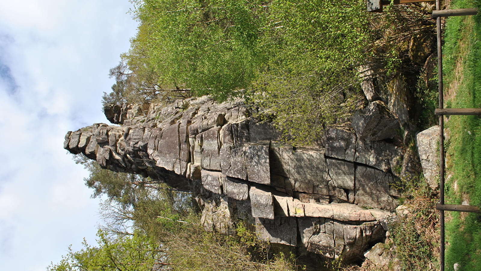 Site d'escalade du Rocher du Chien