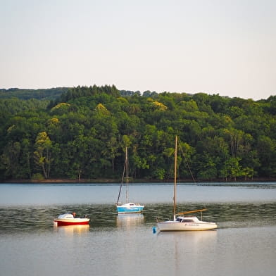 Lac de Pannecière