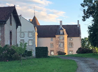 Château et Ferme de Dumphlun - BILLY-CHEVANNES
