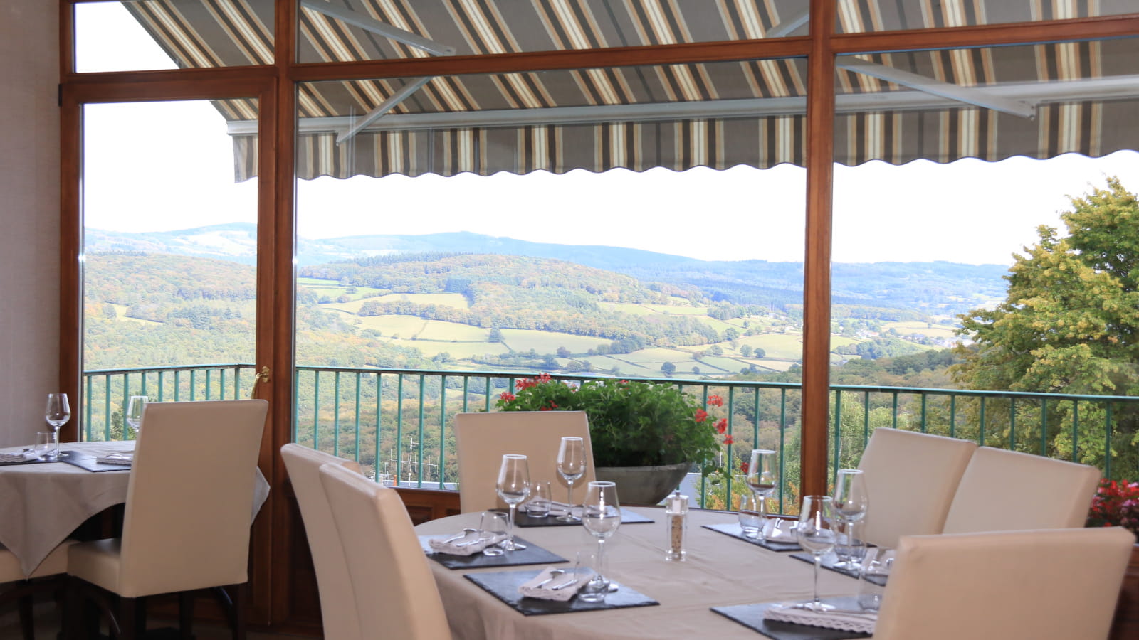 Hôtel-Restaurant Au Vieux Morvan