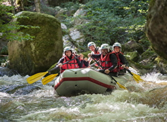 Angie 'le feu de l'eau' : Rafting et Eaux Vives, kayak et paddle - SAINT-MARTIN-DU-PUY