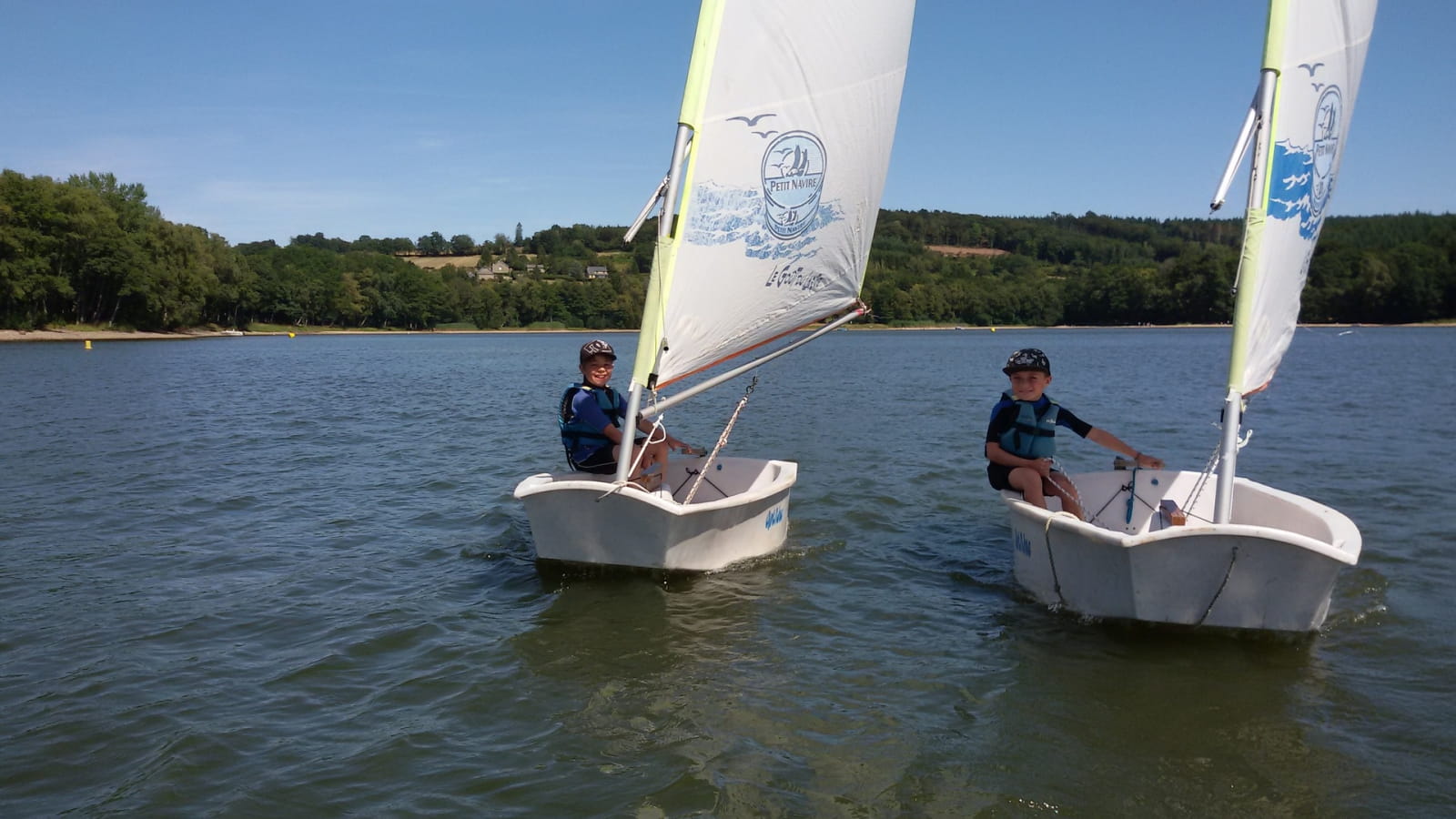 Stage nautique Lac des Settons Morvan 'Performance (dès 8 ans)' - ACTIVITAL