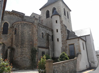 Eglise et crypte Saint-Aré - DECIZE