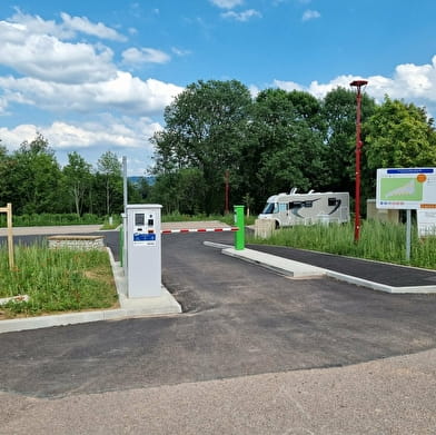 Aire de stationnement camping-car de Château-Chinon 