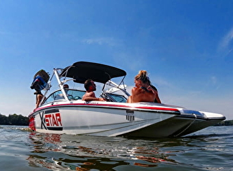 NGSchool : Ecole de wake, bateau et ski nautique au lac des Settons - Montsauche-les-Settons