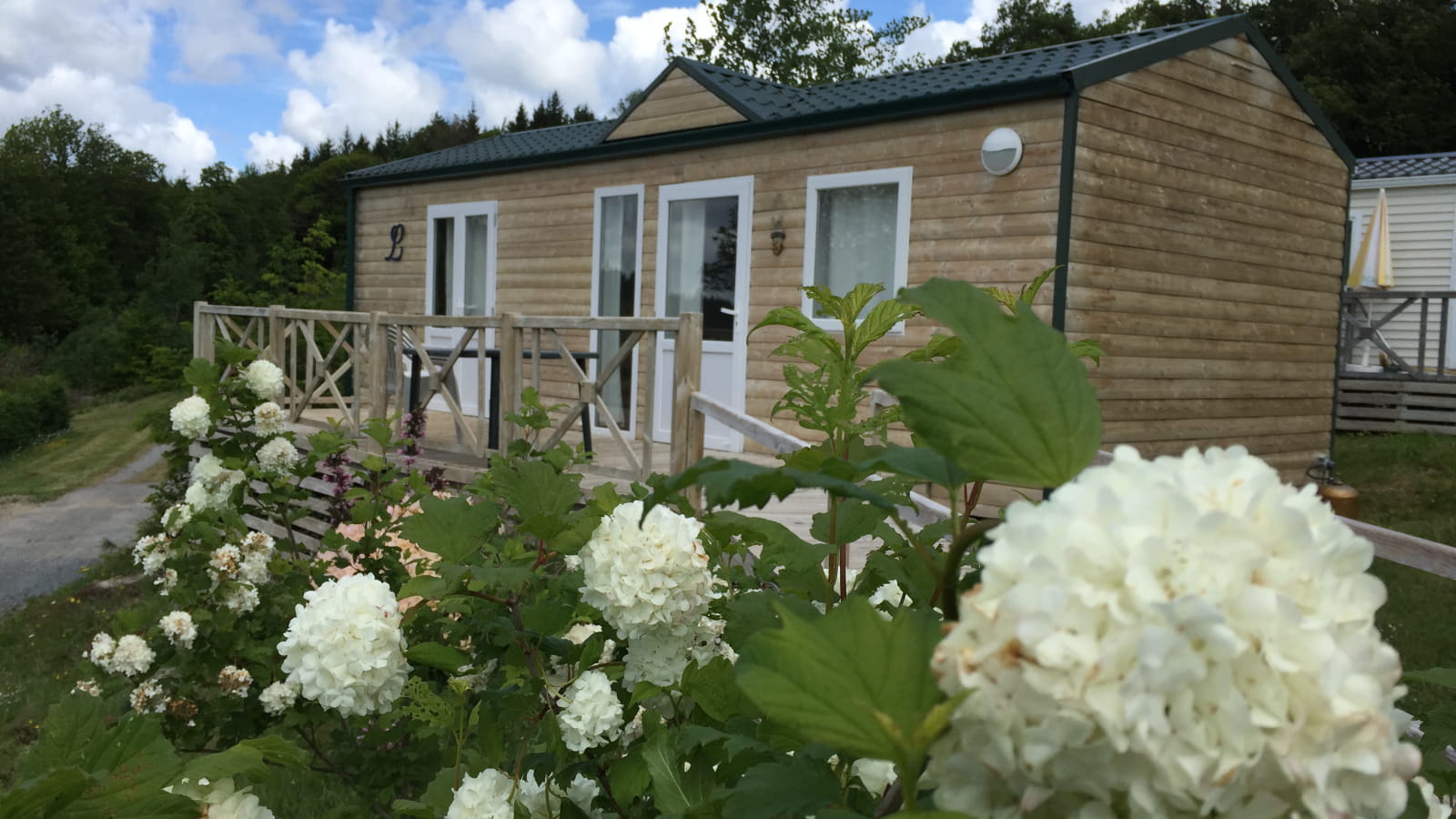 Locations du Centre de vacances naturiste de la Gagère