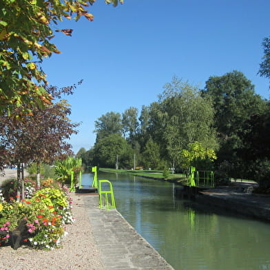 Port de Cercy-la-Tour