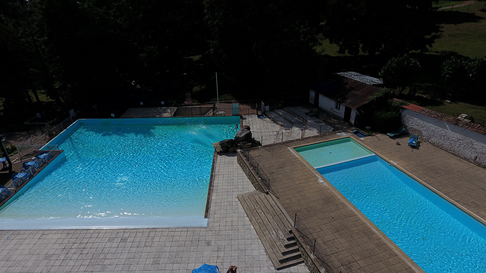  Camping Manoir de Bezolle