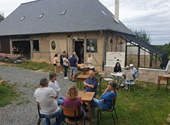 'Autour du bon pain' - Café Associatif - SAINT-HILAIRE-FONTAINE